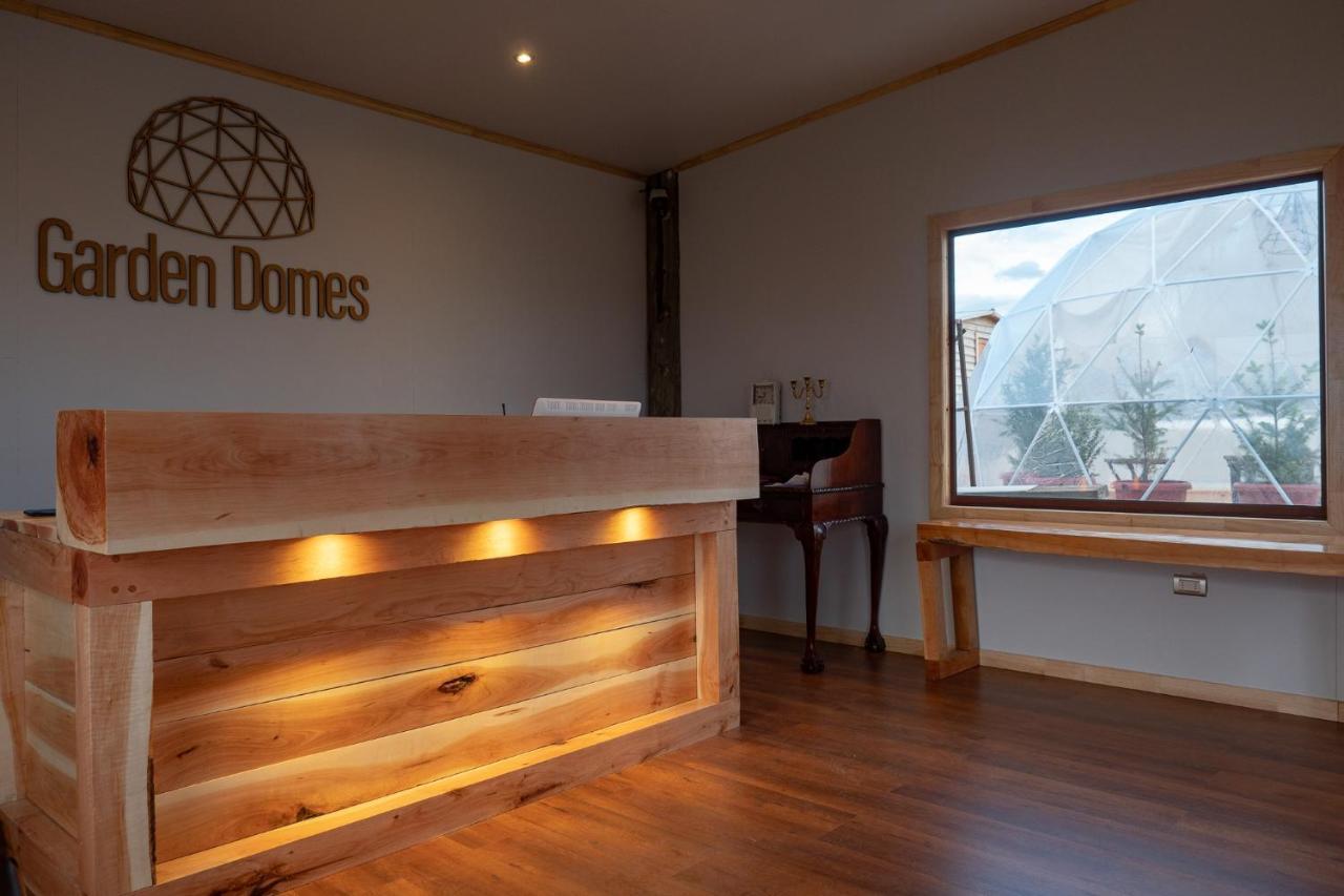 Garden Domes Villa ปวยร์โตนาตาเลส ภายนอก รูปภาพ